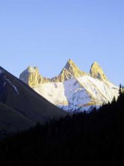 Les Aiguilles d'Arves au levé du jour